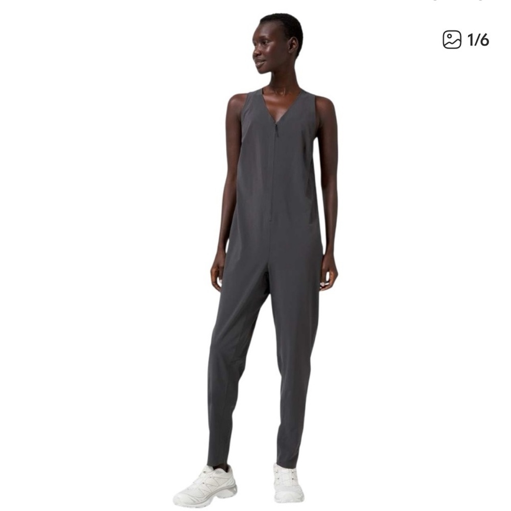 Lululemon LAB Vindur Onesie Jumpsuit Gray Zip Up Front Women's 2